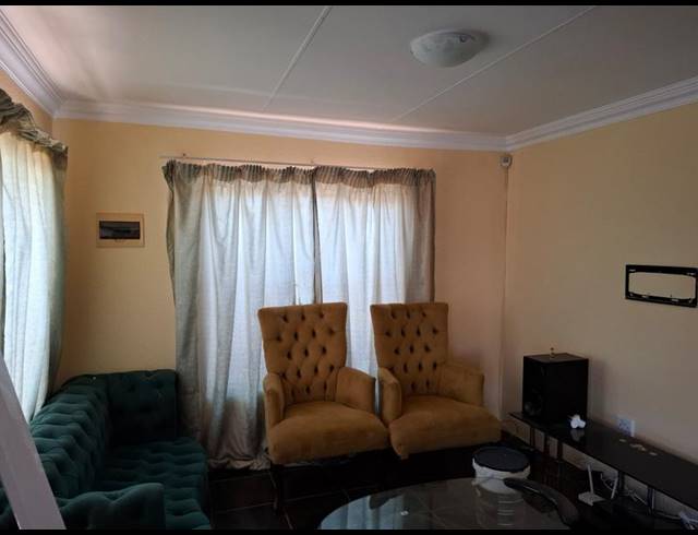 2 BEDROOM HOUSE FOR SALE IN SOSHANGUVE VV